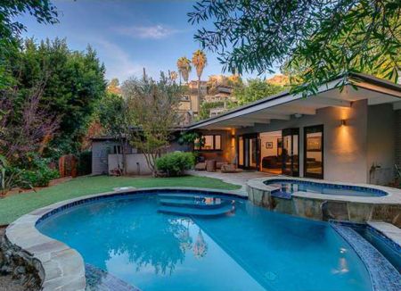 Evan Ross' house is located in Los Angeles, California